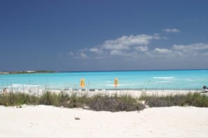 Bahamas Insel Exuma - Smaragdbucht